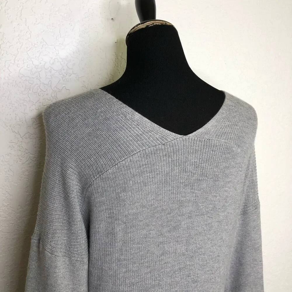 WHBM gray v neck mixed ribbed knit cashmere blend tunic sweater size Medium